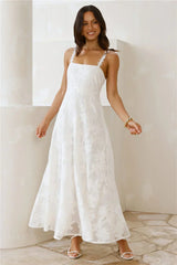Soft Blossom Maxi Dress
