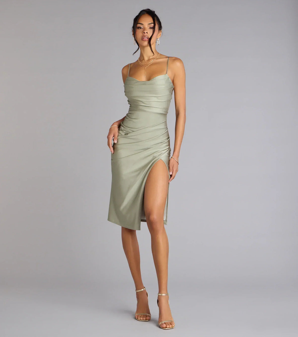 Chic Hourglass Lace-Up Midi Dress